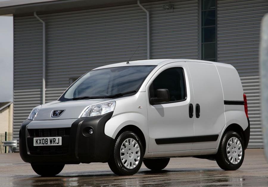  Peugeot Bipper 2008 года  (фото 25 из 93)